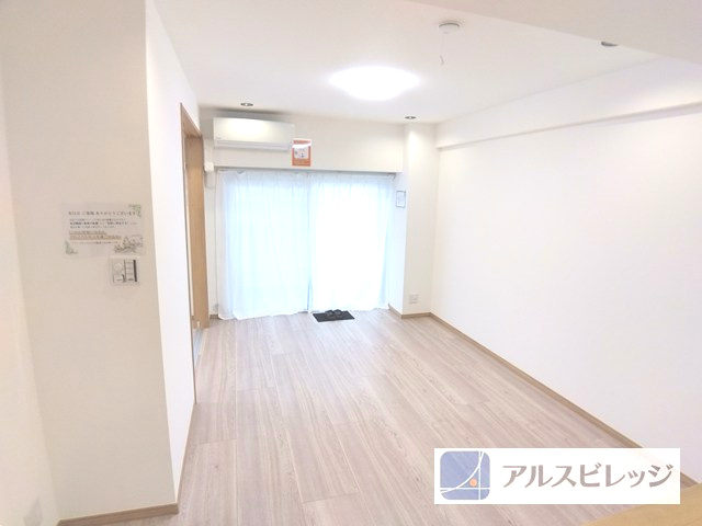 DIKマンション和光C棟の居間・リビング|ご家族でゆったりとした時間をお楽しみいただける空間になっております。