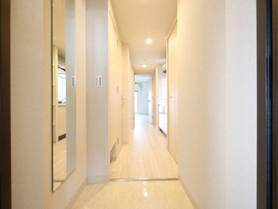 【玄関】 | La Douceur玉造(旧ミラージュパレス玉造デフィ)