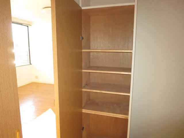 フェリースお花茶屋の収納