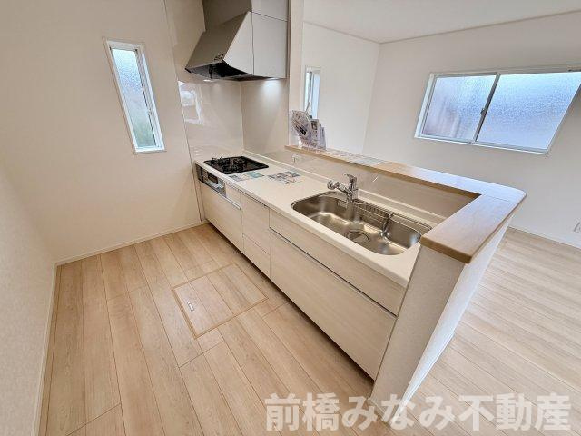 前橋市大前田町第１　限定1棟　クレイドルガーデン　新築建売のキッチン|お料理しやすいキッチンです