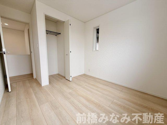 前橋市大前田町第１　限定1棟　クレイドルガーデン　新築建売の洋室|広々とした洋室です