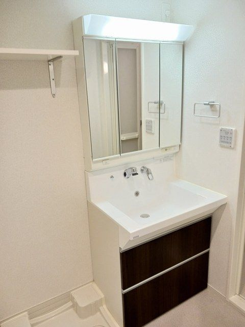 ラッフィナート　アロッジオの洗面所