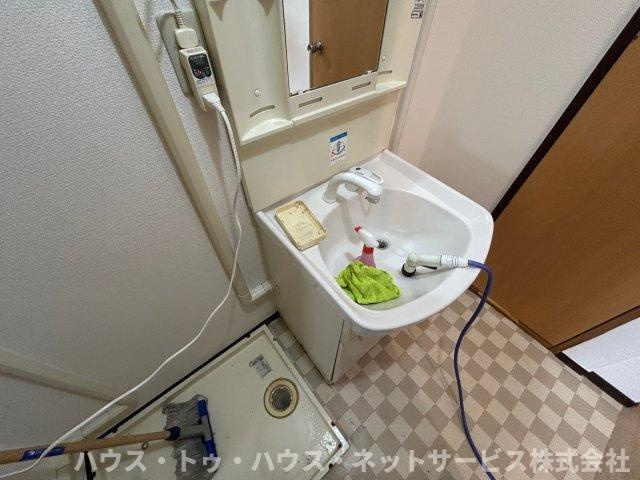 アーバンタカハシ5の洗面所