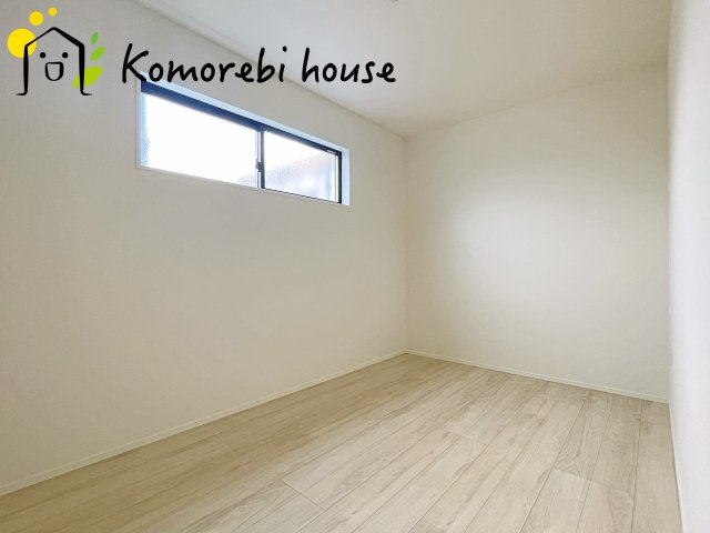 さいたま市大宮区土手町　5期　新築一戸建て　KEIAI GRACE　02の洋室|明るい洋室です
