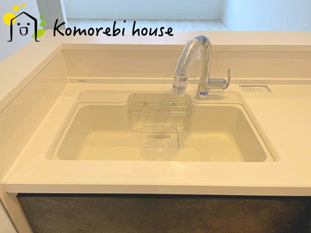 さいたま市大宮区土手町　5期　新築一戸建て　KEIAI GRACE　02のキッチン|きれいなキッチンです
