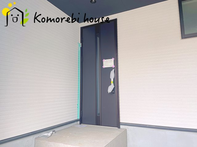 さいたま市大宮区土手町　5期　新築一戸建て　KEIAI GRACE　02の玄関|明るい玄関です