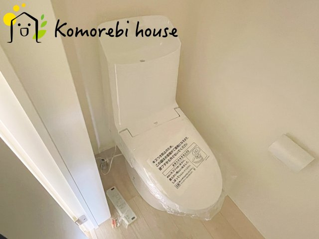 さいたま市大宮区土手町　5期　新築一戸建て　KEIAI GRACE　02のトイレ|ゆったりとした空間のトイレです