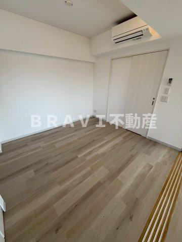 コスモリード谷町六丁目（旧ドゥーエ谷町）　BRAVI不動産の洋室|【ドゥーエ谷町】洋室です