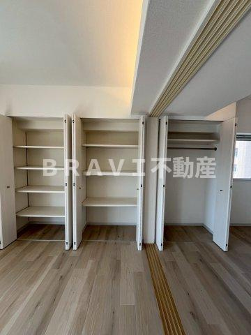 コスモリード谷町六丁目（旧ドゥーエ谷町）　BRAVI不動産の収納|【ドゥーエ谷町】専用の収納スペースです