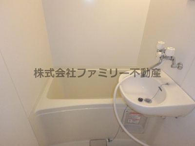 【浴室】 | S&T
