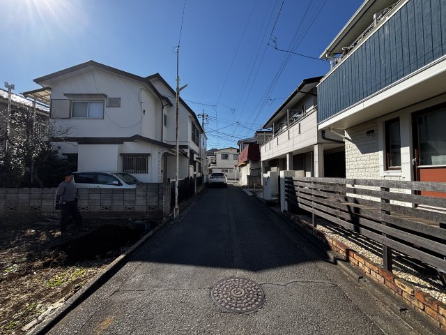 【前面道路含む現地写真】の画像