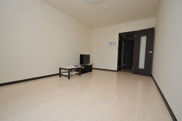 北九州市八幡西区陣原３丁目のアパートの洋室|同タイプ