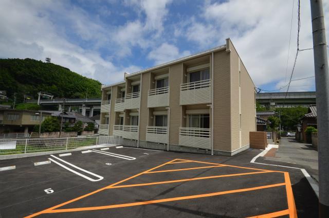 北九州市八幡東区勝山２丁目のアパート