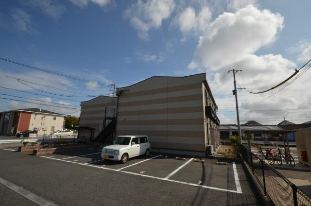 遠賀郡水巻町猪熊２丁目のアパート