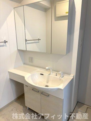 【洗面所】 | アロフト | 洗髪洗面化粧台