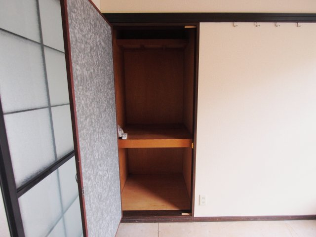 コーポ稲荷Aの収納