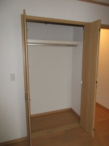 メゾン滝之上の収納