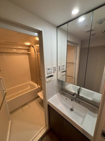 アジールコート町屋の洗面所