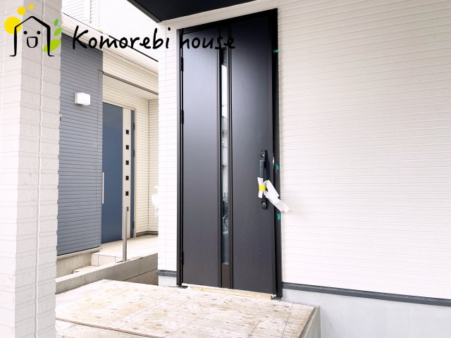 さいたま市大宮区土手町　5期　新築一戸建て　KEIAI GRACE　03の玄関|きれいな玄関です