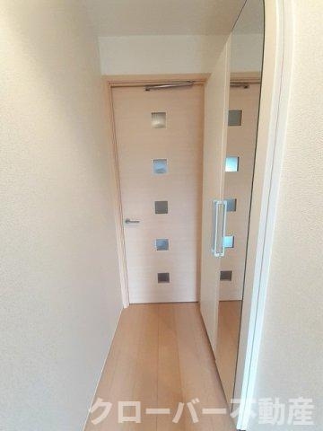ル　レーヴの玄関
