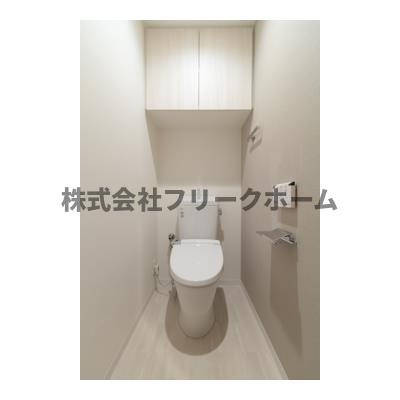 武蔵野市中町２丁目の賃貸マンションのトイレ