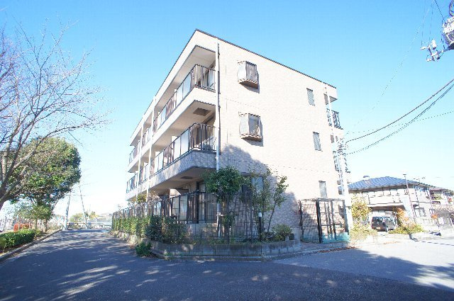 メイプルの外観|日当りのいい物件ですよ