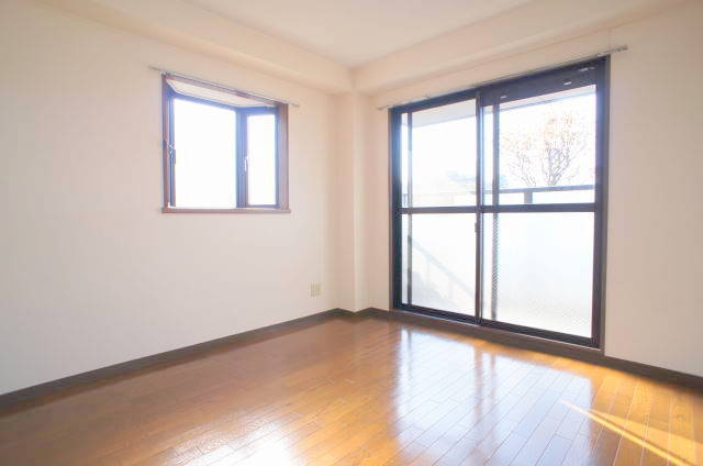 メイプルの寝室