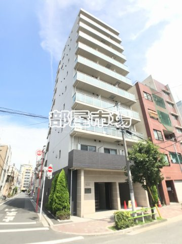 ライジングプレイス西浅草の外観
