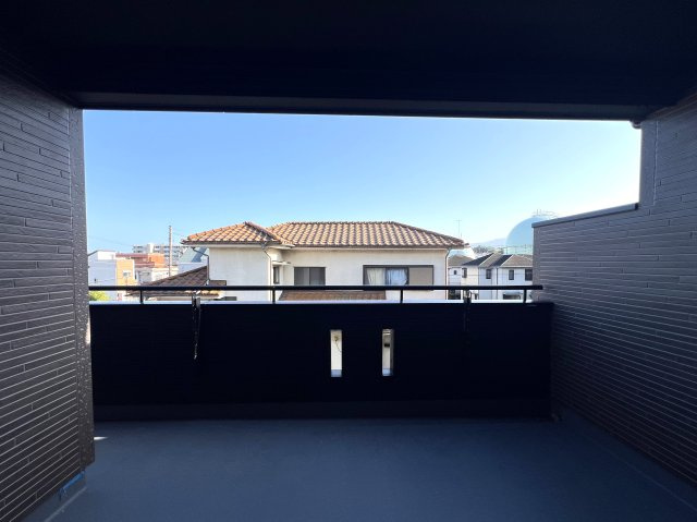 【バルコニー】 | 小田原市扇町1丁目　新築戸建て　小田急線「小田原駅」徒歩15分
