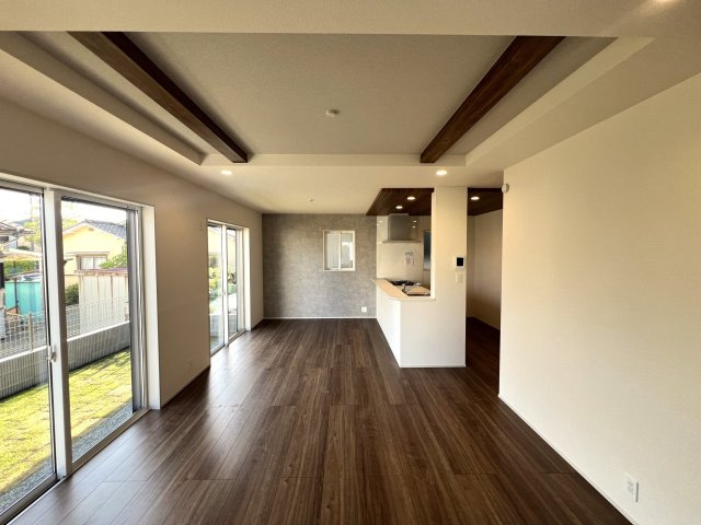 【居間・リビング】 | 小田原市扇町1丁目　新築戸建て　小田急線「小田原駅」徒歩15分