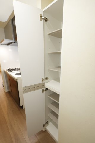 スターク亀有の玄関