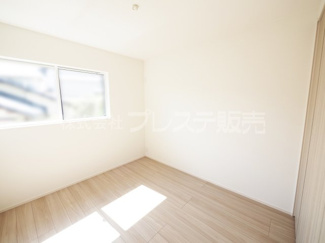 【洋室】 | 現地写真（１号地２階洋室）
