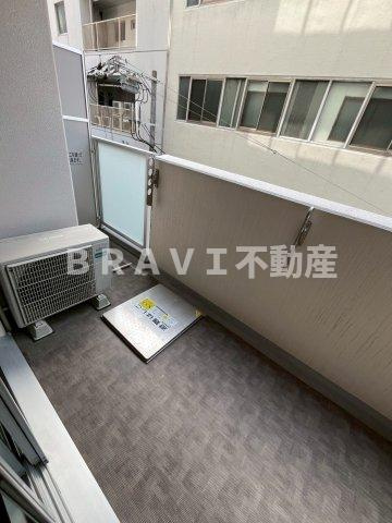 ラシーヌ瓦屋町　BRAVI不動産のバルコニー|【ラシーヌ瓦屋町】落ち着いた時間を過ごせるバルコニーです