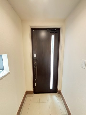 江戸川区東小岩１丁目　新築戸建A号棟の玄関|2026年3月1日撮影