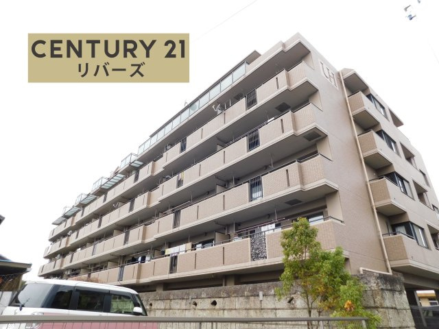 津島市柳原町４丁目の中古マンションの外観|内覧希望の方はお気軽にお問い合わせください♪　「津島」駅徒歩９分♪　新規リノベーション済！　南東角部屋！　バルコニー３ヵ所付き♪　続き間ＬＤＫ２１．５帖！　スーパーや教育施設など周辺環境充実♪　