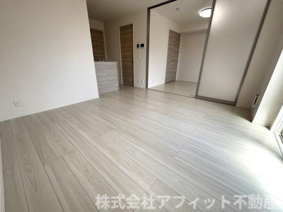 【居間・リビング】 | サニーコート木之庄 | LDK12帖