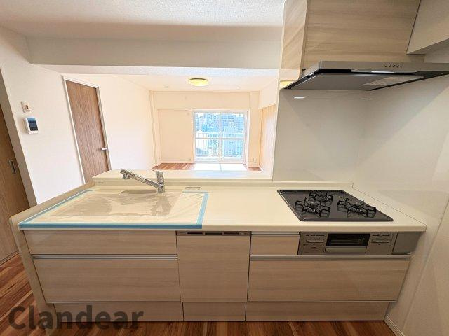 コンドミニアム葛西のキッチン|人気のカウンターキッチン！ワンランク上のライフスタイルを生活の一部に取り入れてみませんか？