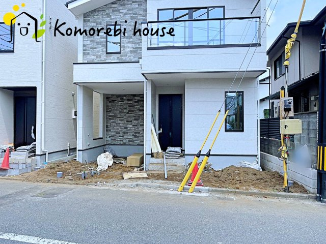 さいたま市大宮区土手町　5期　新築一戸建て　KEIAI GRACE　04の駐車場|車をお持ちの方に嬉しい駐車場付きの物件です