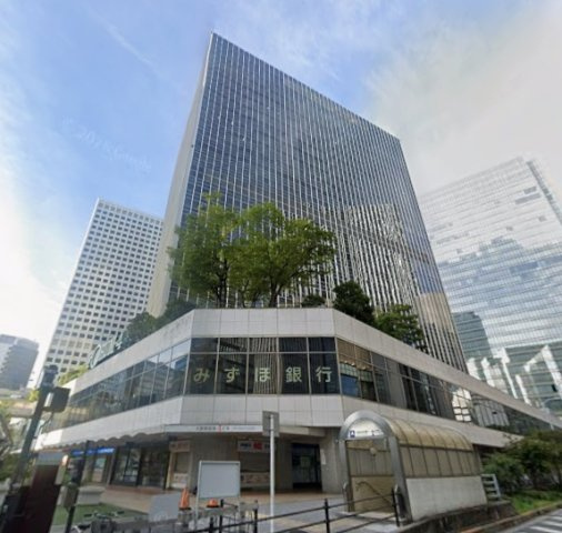 大阪駅前第４ビルの外観