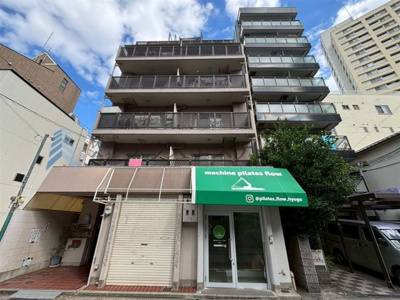 【居間・リビング】 | 甲南第7コーポラス | スーパーまで徒歩1分♪毎日のお買い物も楽々です♪