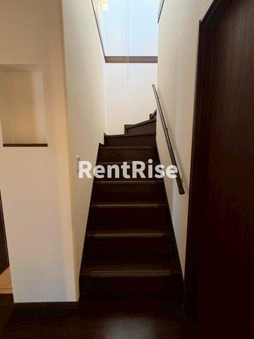 木曽川町玉ノ井字吉原道北戸建ての玄関