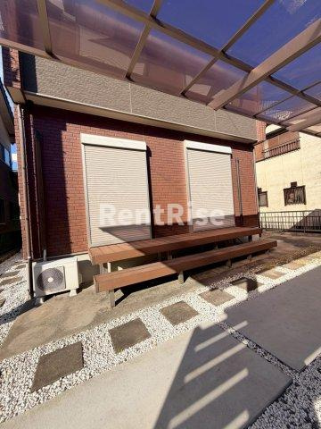 木曽川町玉ノ井字吉原道北戸建ての駐車場