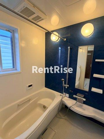 木曽川町玉ノ井字吉原道北戸建ての浴室