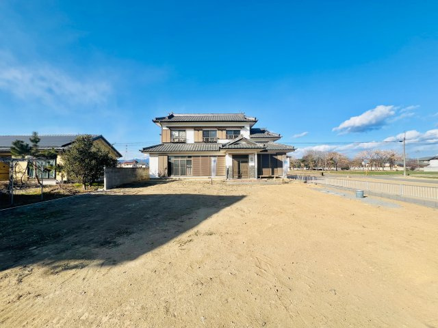 太田市新田村田町の外観|敷地広々202坪♪
