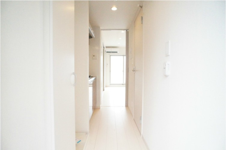 川崎市多摩区宿河原１丁目の賃貸マンションの玄関