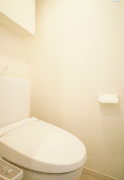 川崎市多摩区宿河原１丁目の賃貸マンションのトイレ