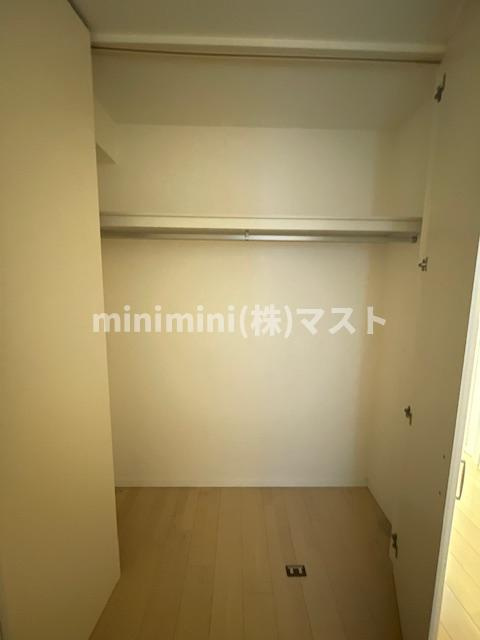 グランルージュ谷町六丁目の収納