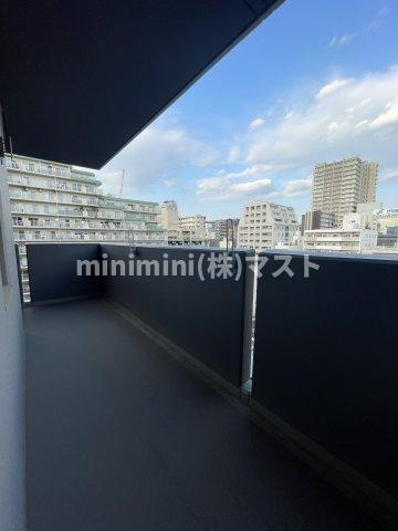 グランルージュ谷町六丁目のバルコニー