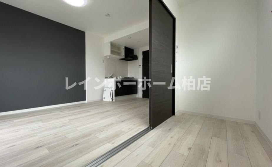 特典：仲介手数料が無料です!!の洋室|個人の部屋や寝室として使える洋室です