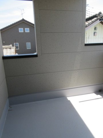 【仲介手数料無料】新築戸建　深谷市田所町5-8（全2棟）のバルコニー